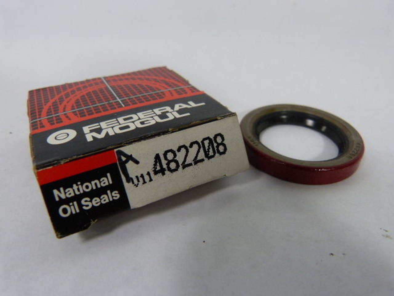 National Seal 482208 Oil Seal 1-5/8"x1-1/8"x.245" ! NEW !