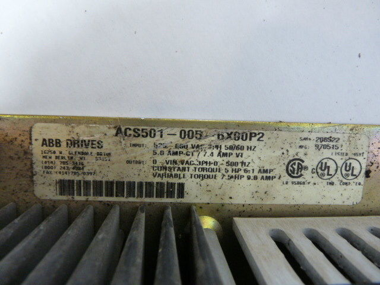 ABB ACS501-005-6X00P2 AC Drive 5HP 3Ph 0-600VAC 6.1A 0-500Hz USED