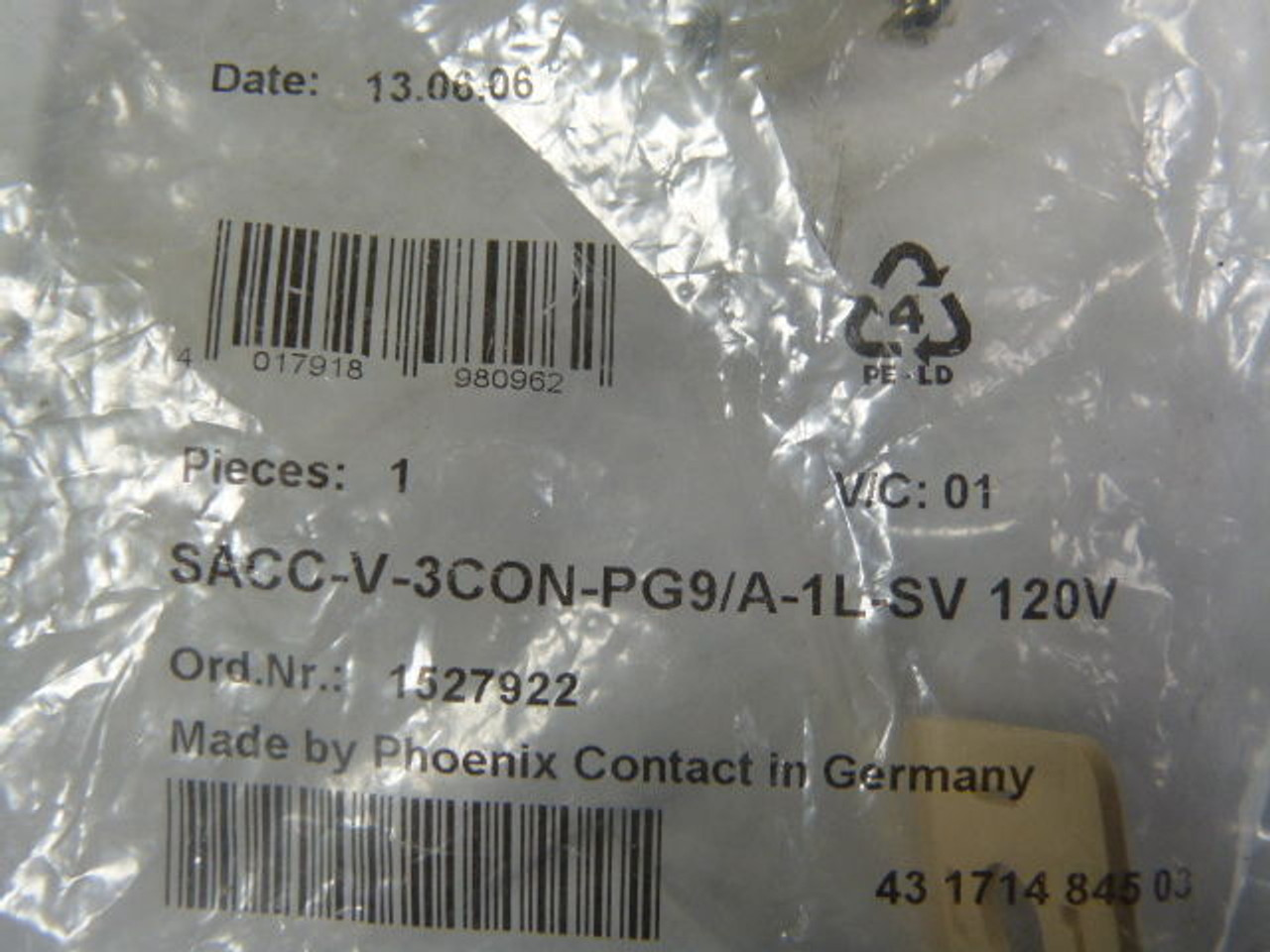 Phoenix Contact SACC-V-3CON-PG9/A-1L-SV 120V 3-Position Valve Connector ! NEW !