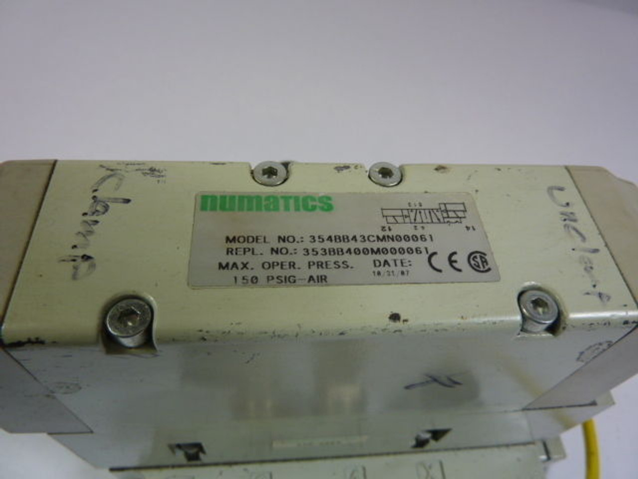 Numatics 354BB43CMN00061 Solenoid Valve USED