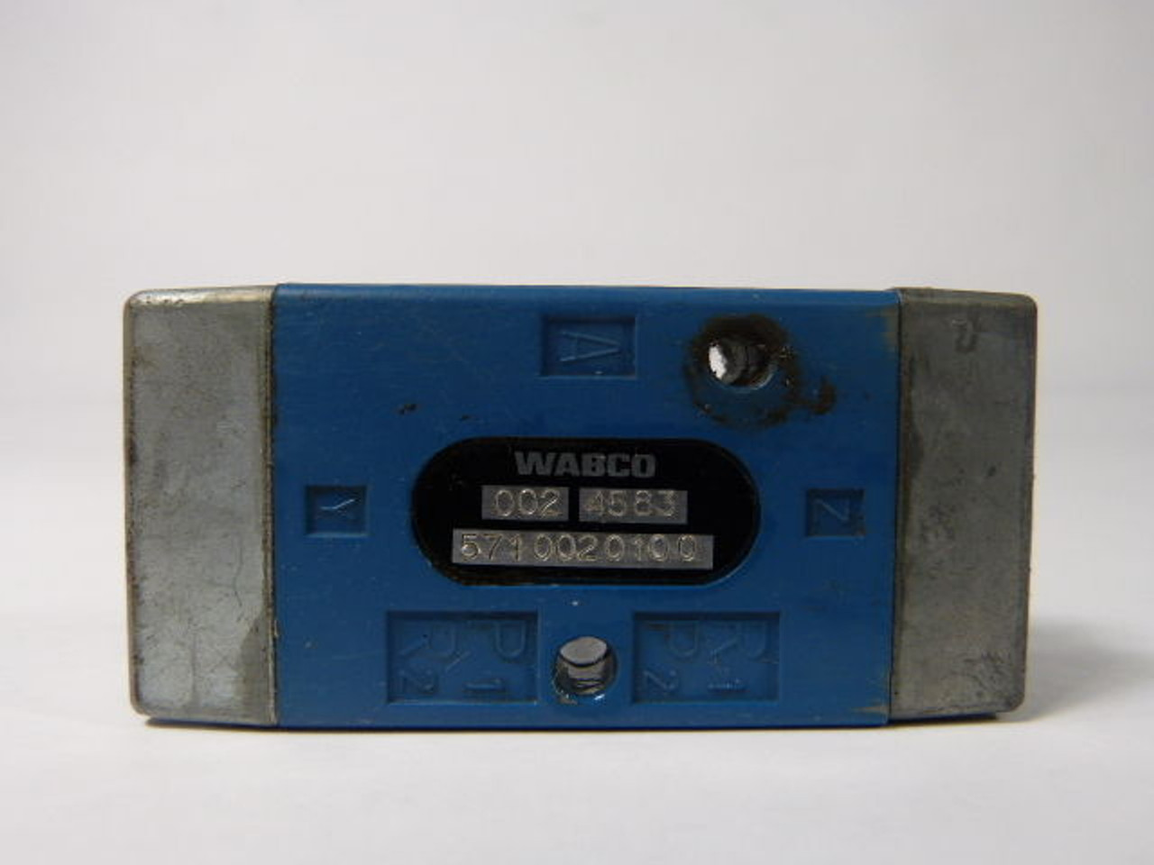 Wabco 5710020100 Solenoid Valve USED