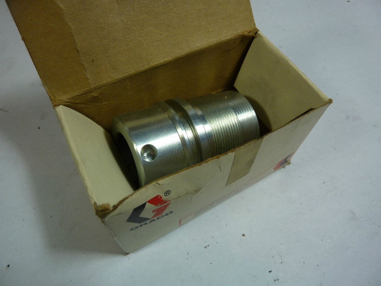 Graco 165-135 Cylinder Gear Nut ! NEW !