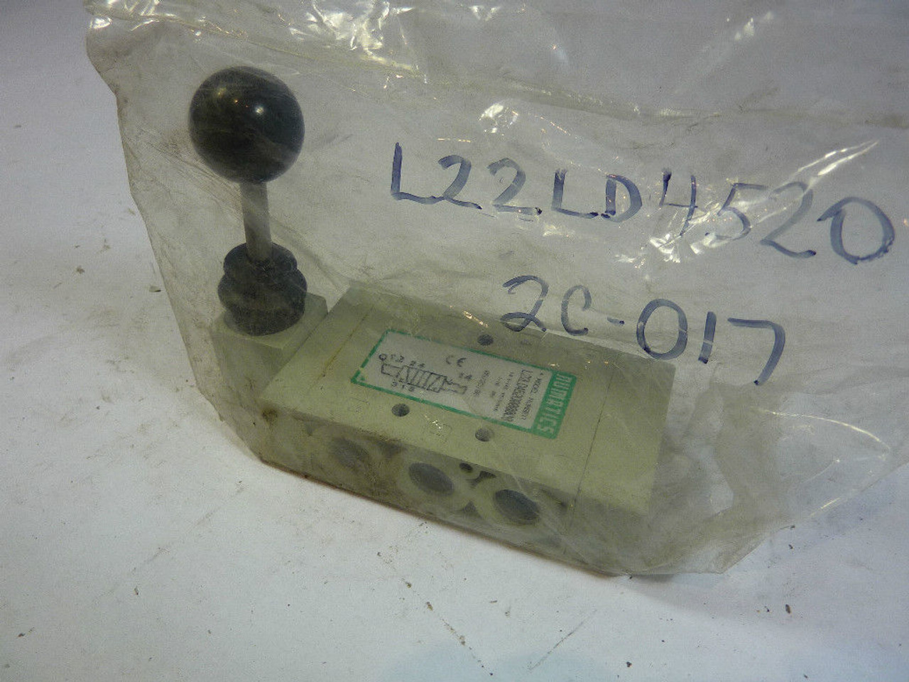 Numatics L22S452O0000 Valve 14.5-145PSIG ! NEW !