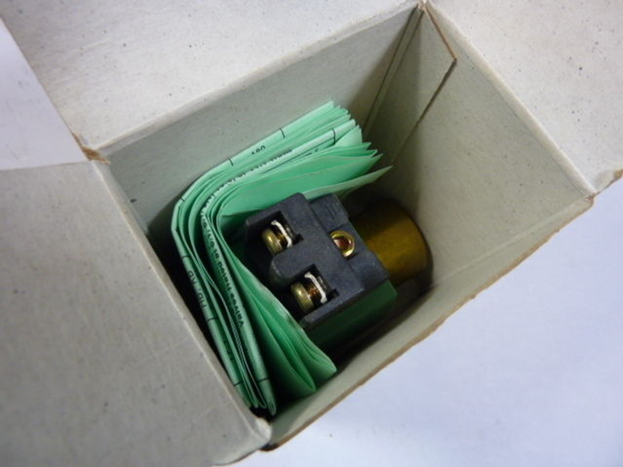 Asco OPKF8262G2 Solenoid Valve 120VAC ! NEW !