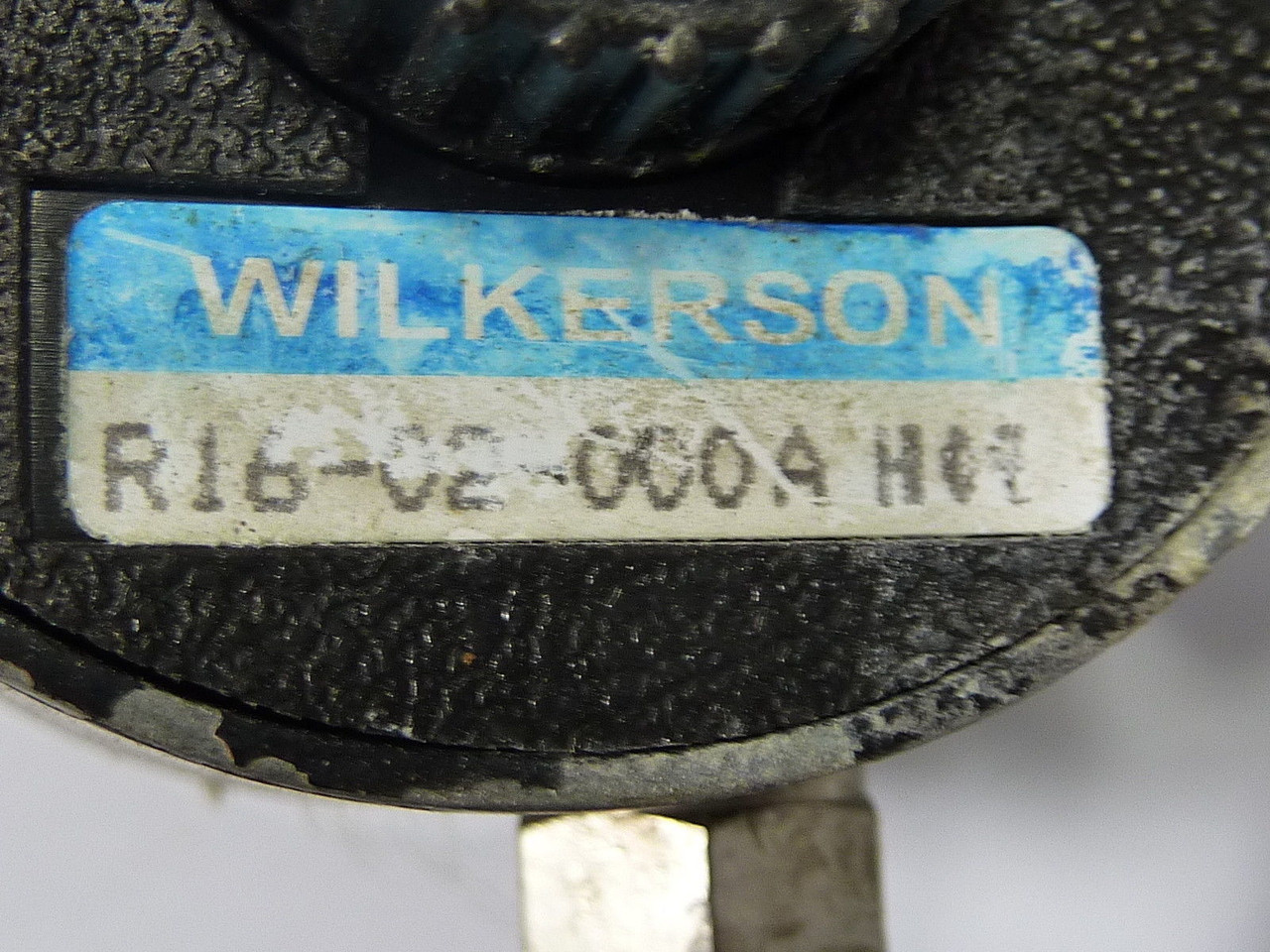 Wilkerson R16-02-000A Air Pressure Regulator Inlet 300 psi USED