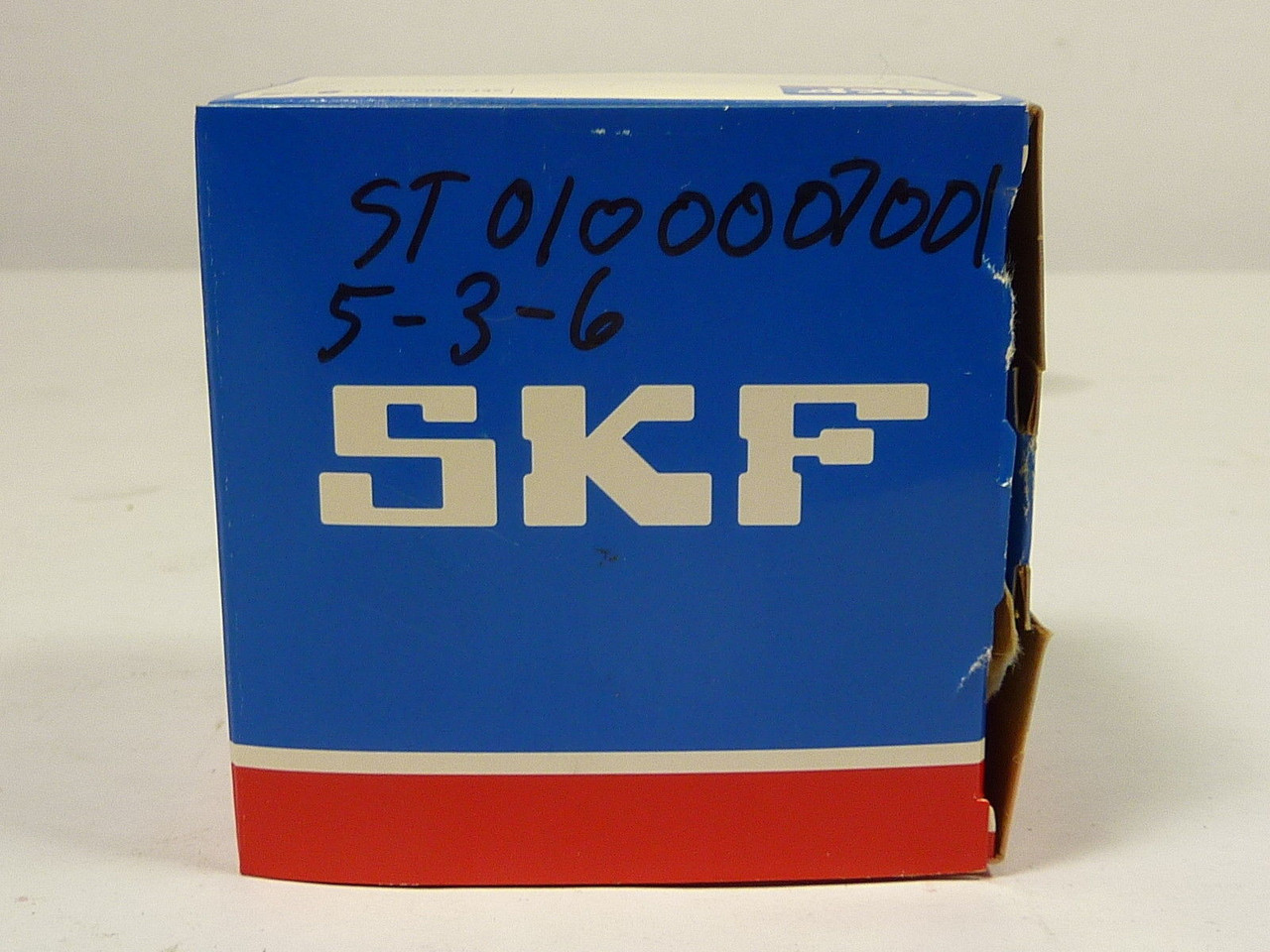 SKF HE309 Bearing Sleeve Assembly ! NEW !