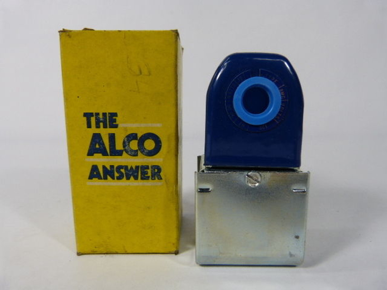 Alco 9063-0426 Solenoid Coil With Junction 120V Type AMG ! NEW !