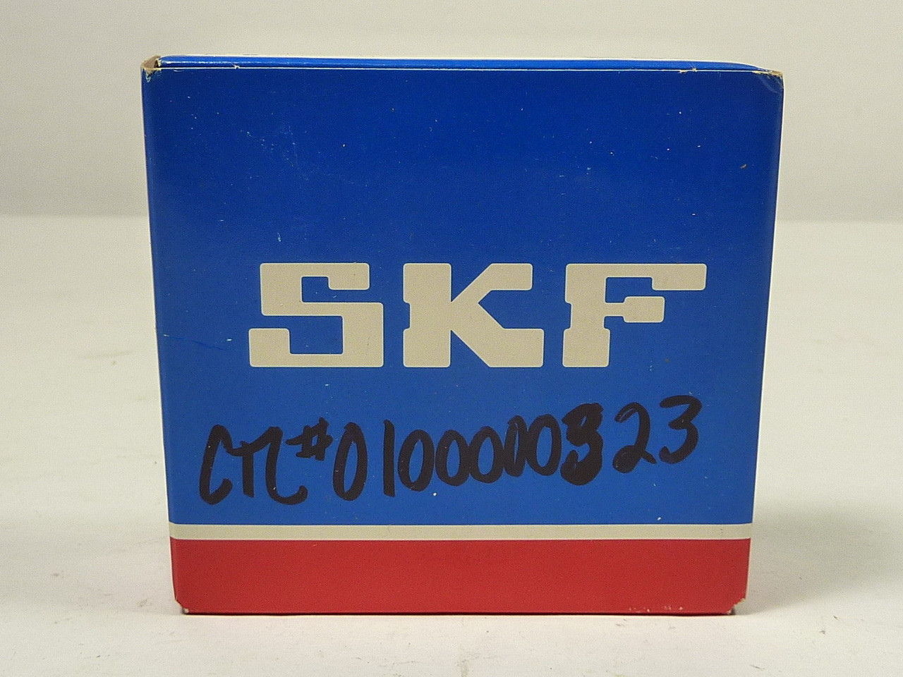 SKF 2207E-2RS1TN9 Sealed Bearing 35x72x23mm ! NEW !