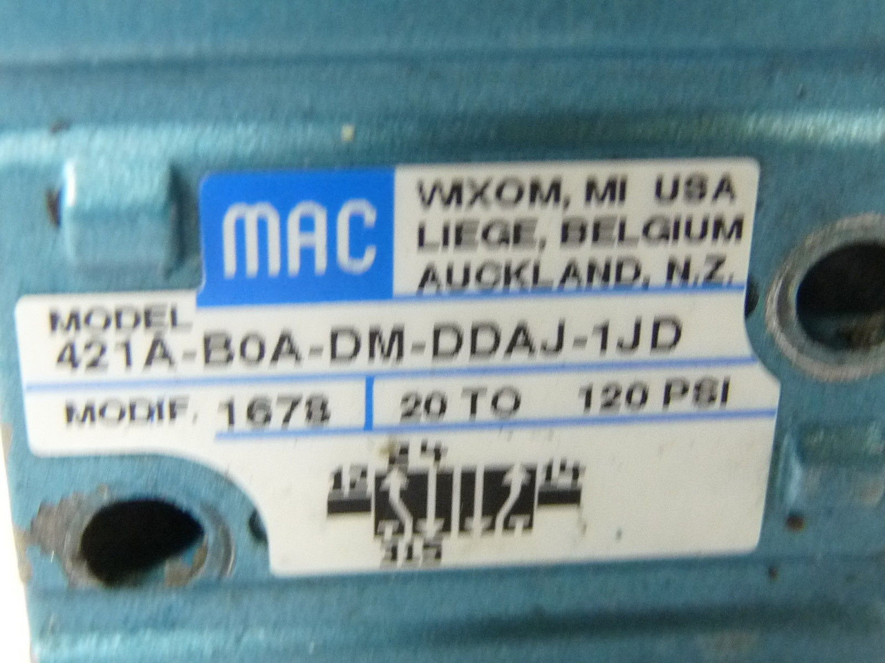 Mac 421A-B0A-DM-DDAJ-1JD Pneumatic Valve 20-150PSI USED