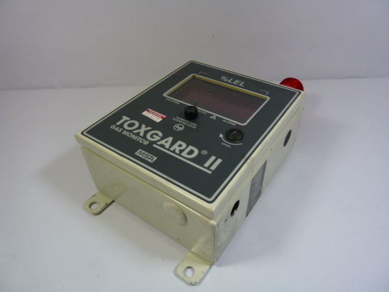 MSA ToxGuard II A-TOX-33-RX-0-110-00-00-000-0 Gas Monitor 110/120VAC USED