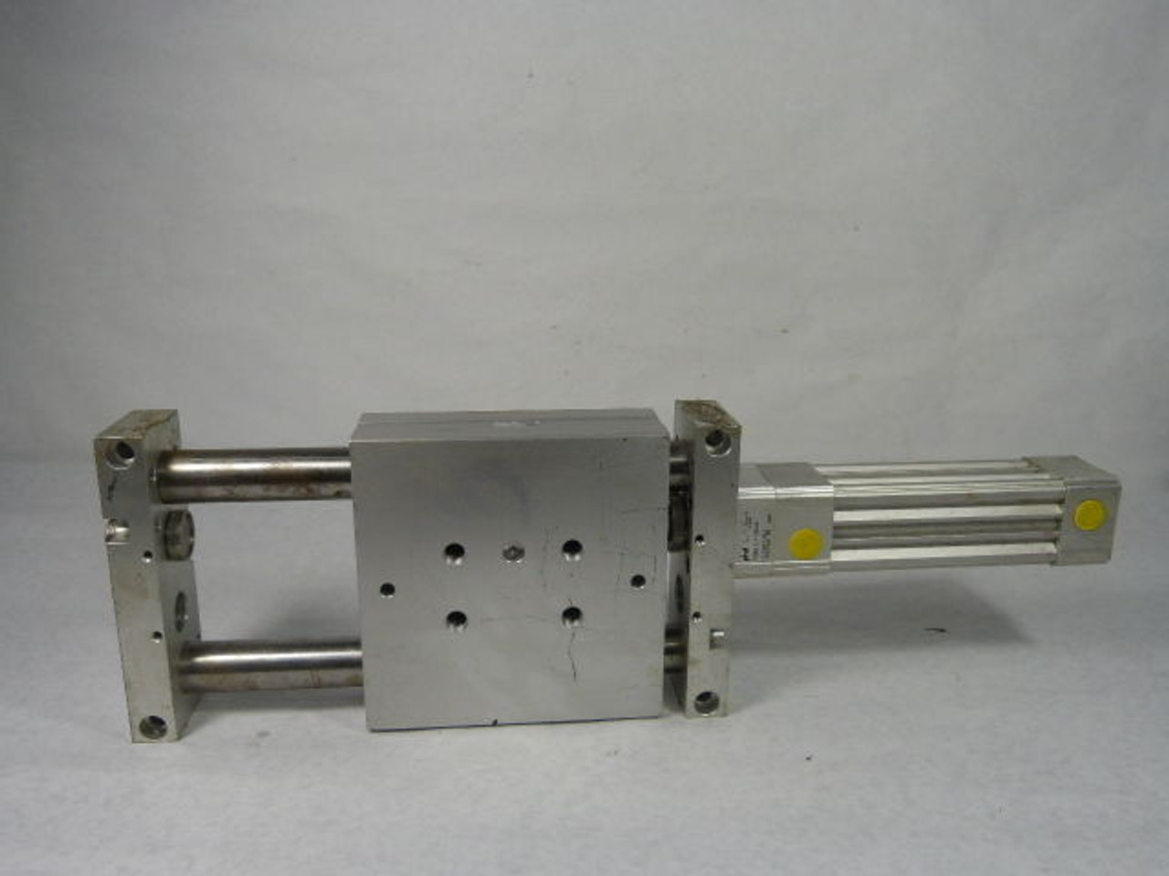 Phd SGD26X4-CB Pneumatic Slide Cylinder 4" Stroke USED