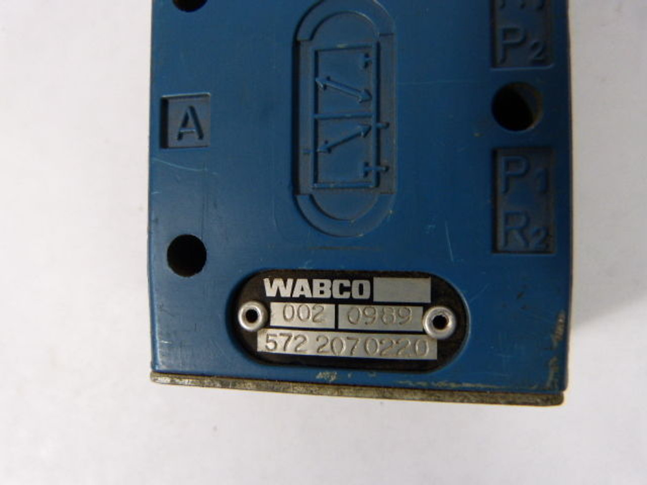 Wabco 002-0989 Solenoid Valve USED
