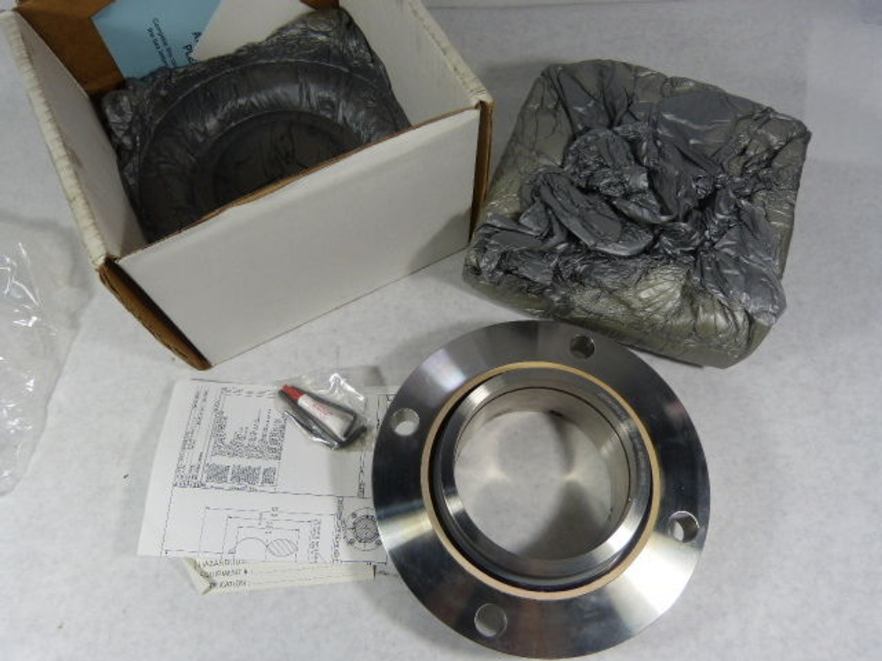 Flowserve EEKBS124171 Mechanical Seal Bore 4.75" ! NEW !