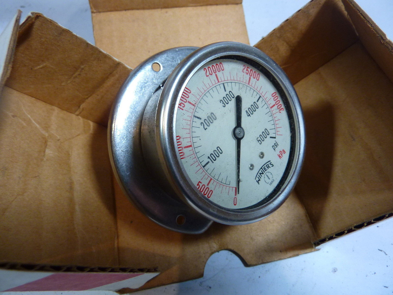 Winters 852 Thermogauge 0-5000 PSI ! NEW !