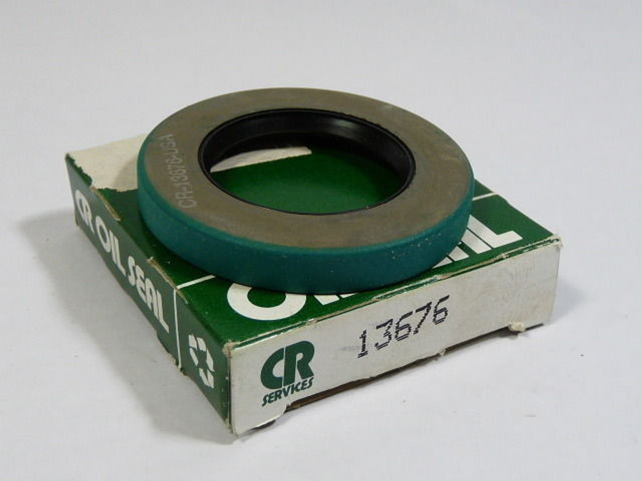 Chicago Rawhide 13676 Oil Seal 1.375 x 2.250 x 0.313" ! NEW !