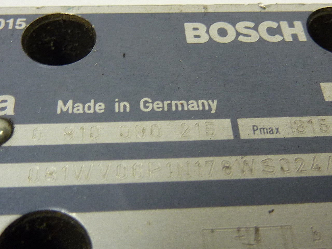 Bosch 0-810-090-215 Solenoid Valve USED