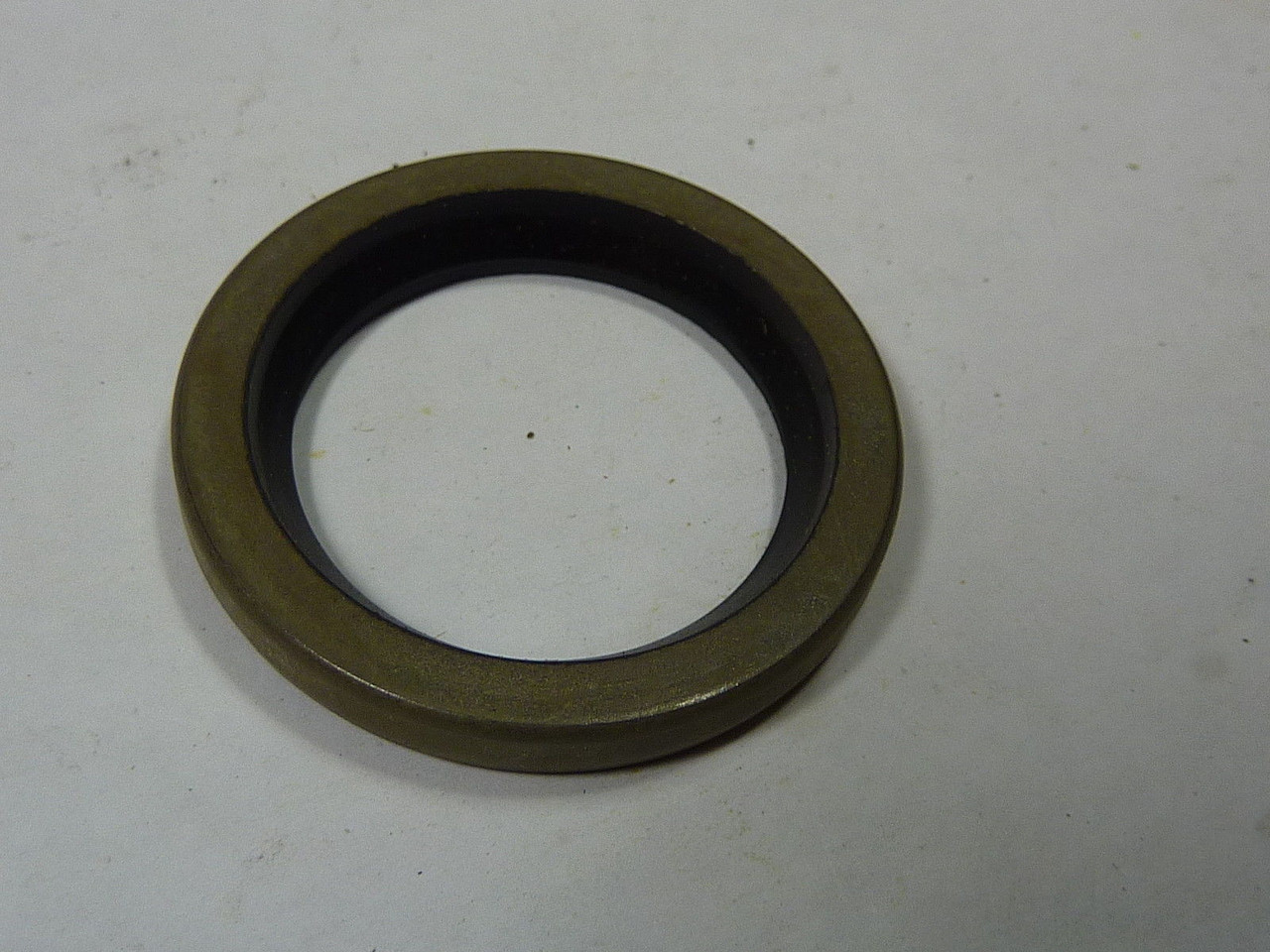 Chicago Rawhide 11061 Oil Seal ! NEW !