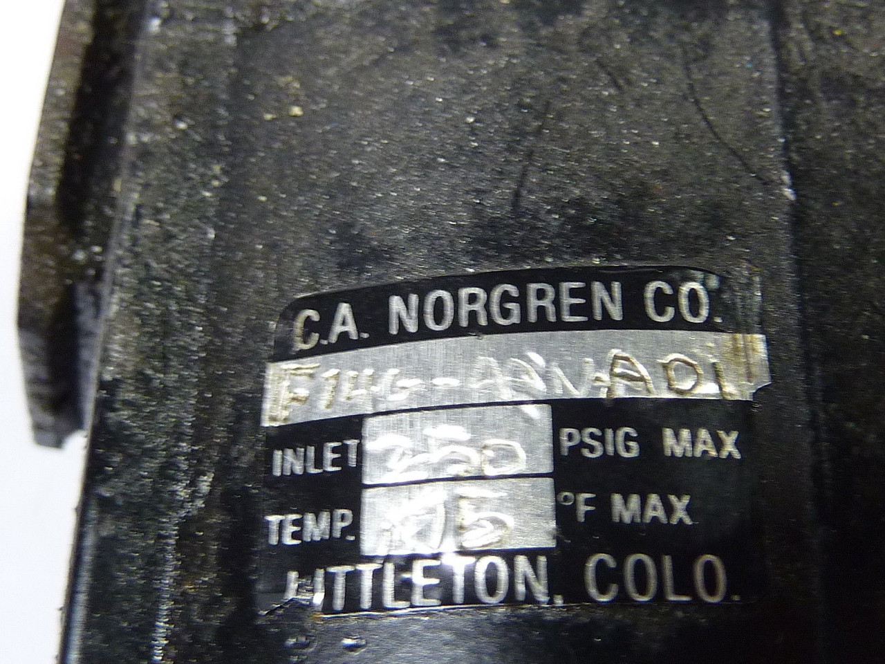 Norgren F14G-4AN-AD1 Pneumatic Filter 250psi USED