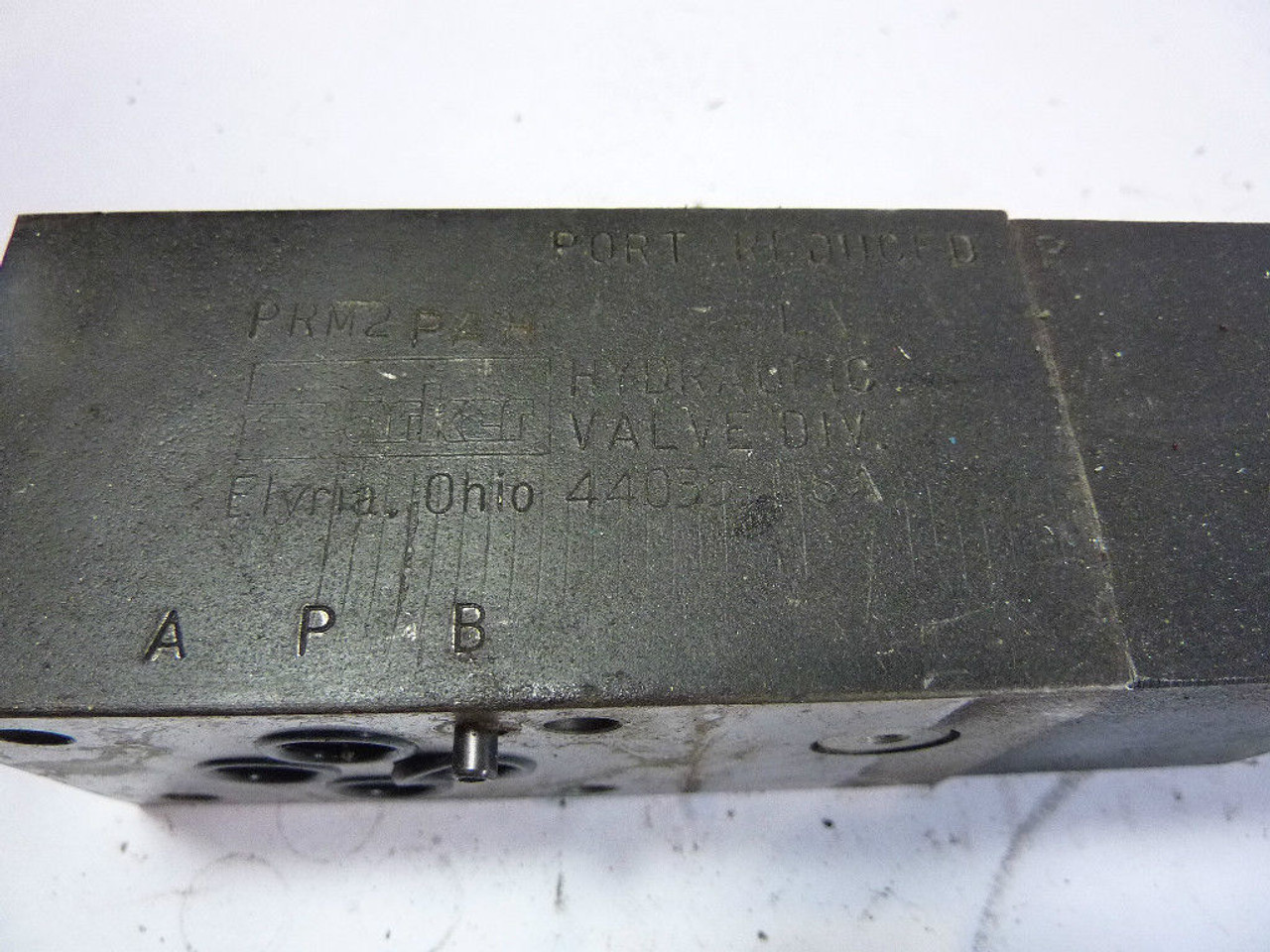 Parker PRM2PAH Hydraulic Valve USED