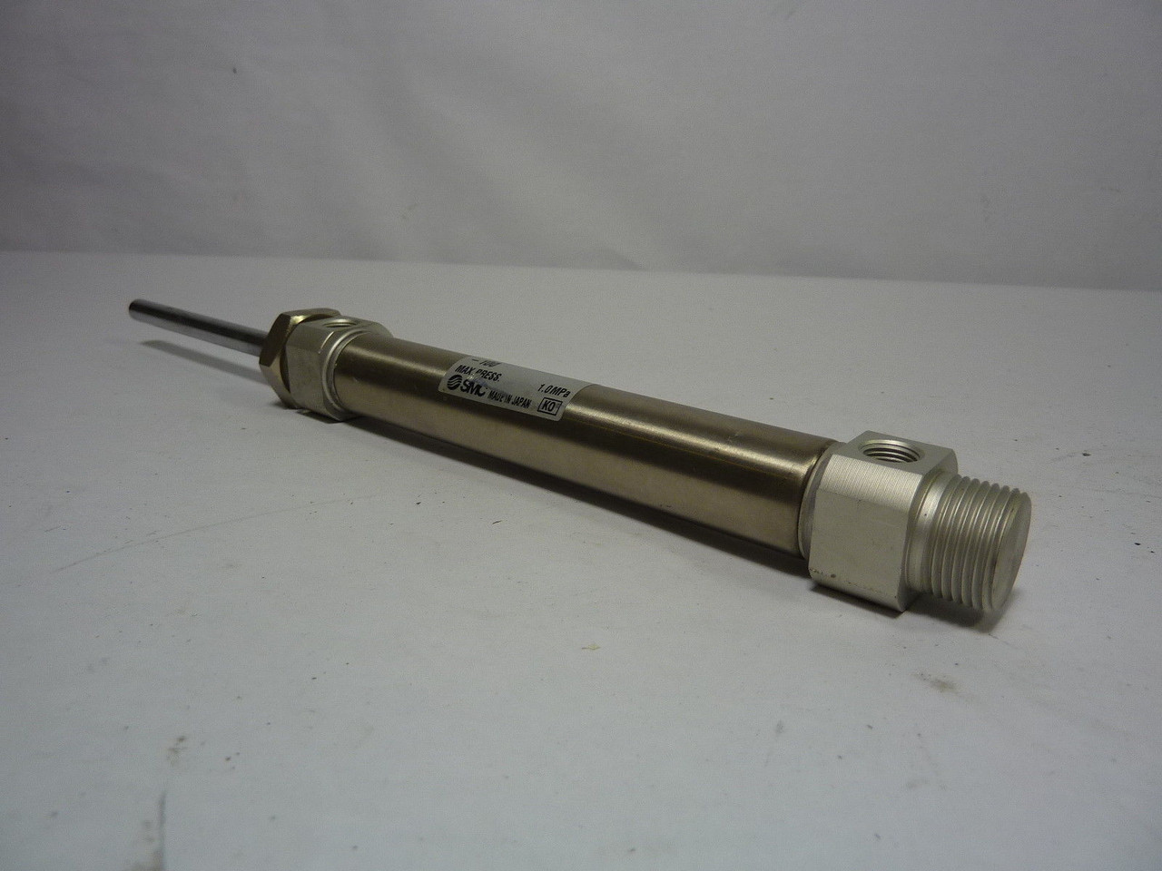 SMC CM2B20-N6628-100 Pneumatic Cylinder ! NEW !