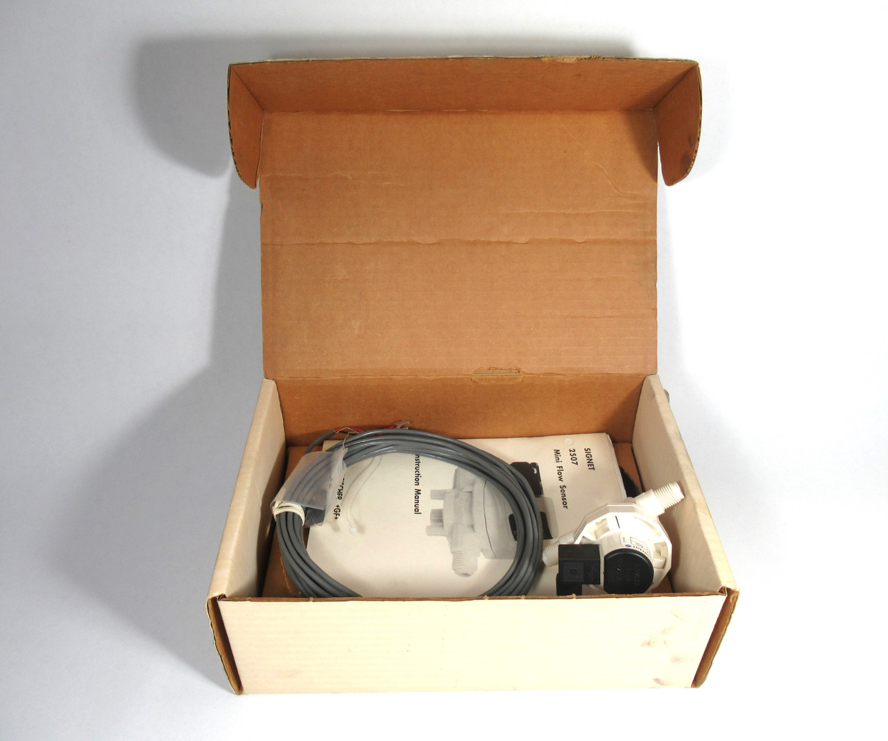 GF Signet 3-2507.100-6S Mini Flow Sensor 2507 *Dmg Box* NOP