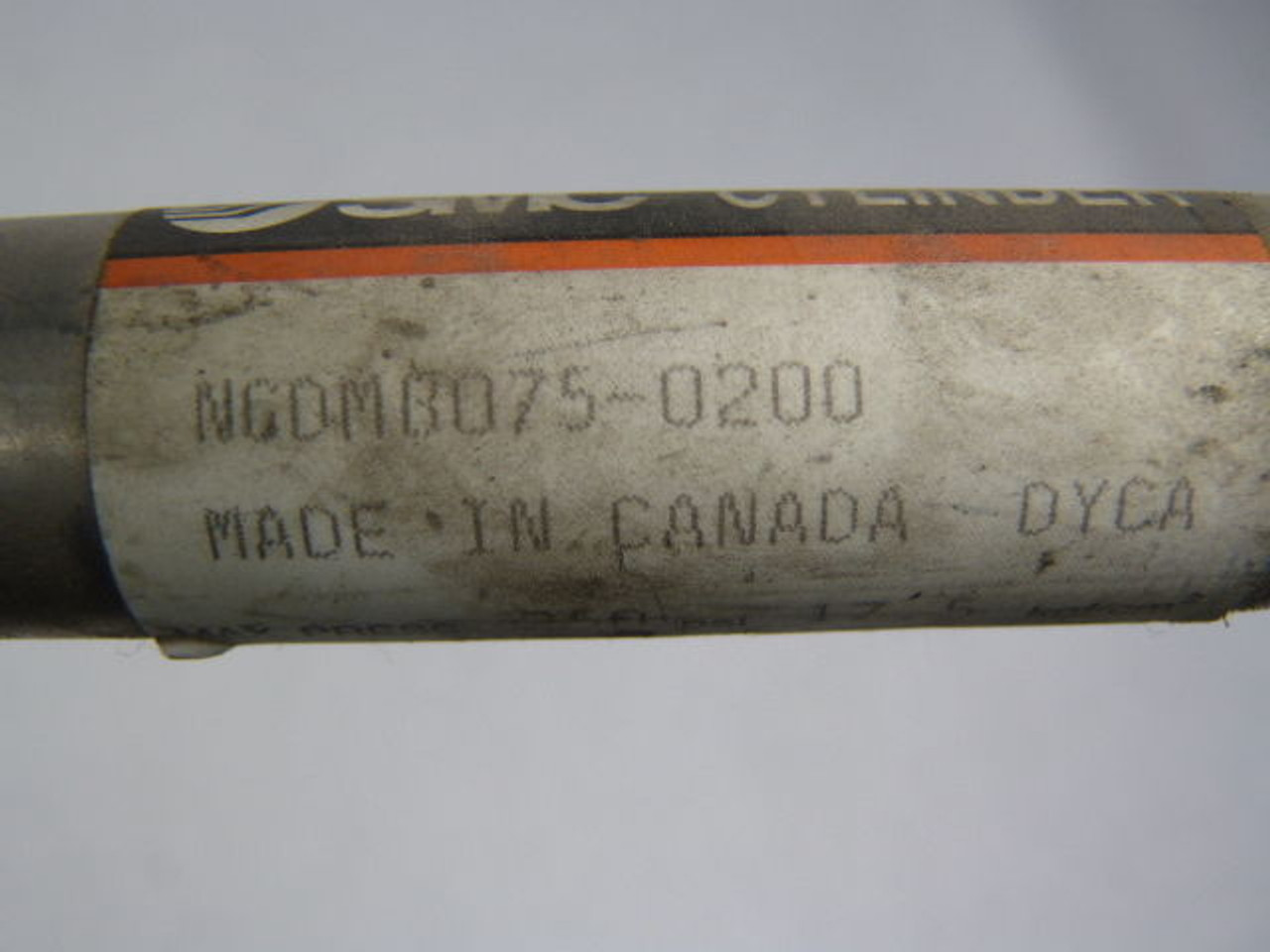 SMC NCDMB075-0200 Auto-Switch Pneumatic Cylinder 3/4" Bore 2" Stroke USED