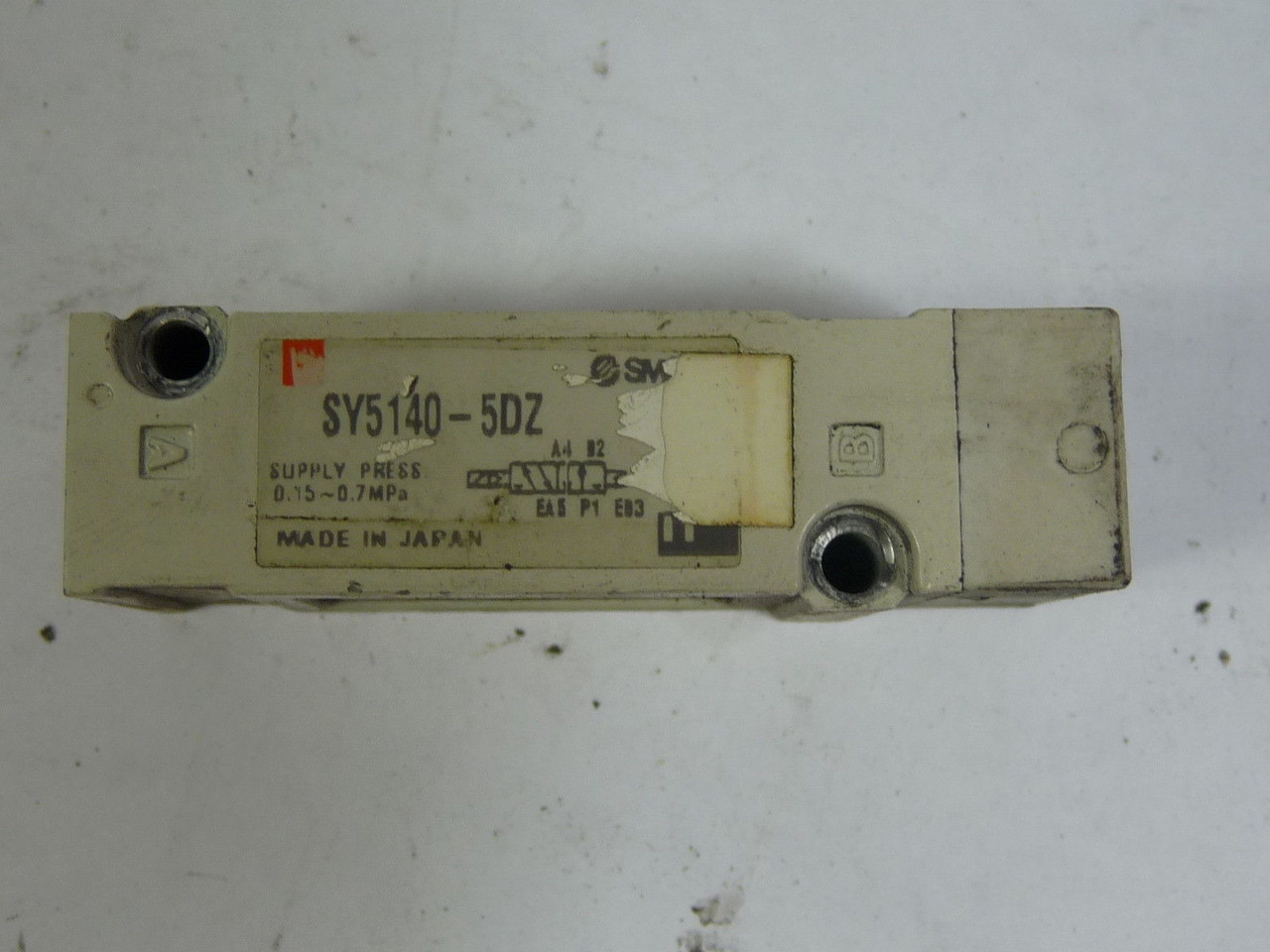 SMC SY5140-5DZ Solenoid Valve 24VDC Part USED