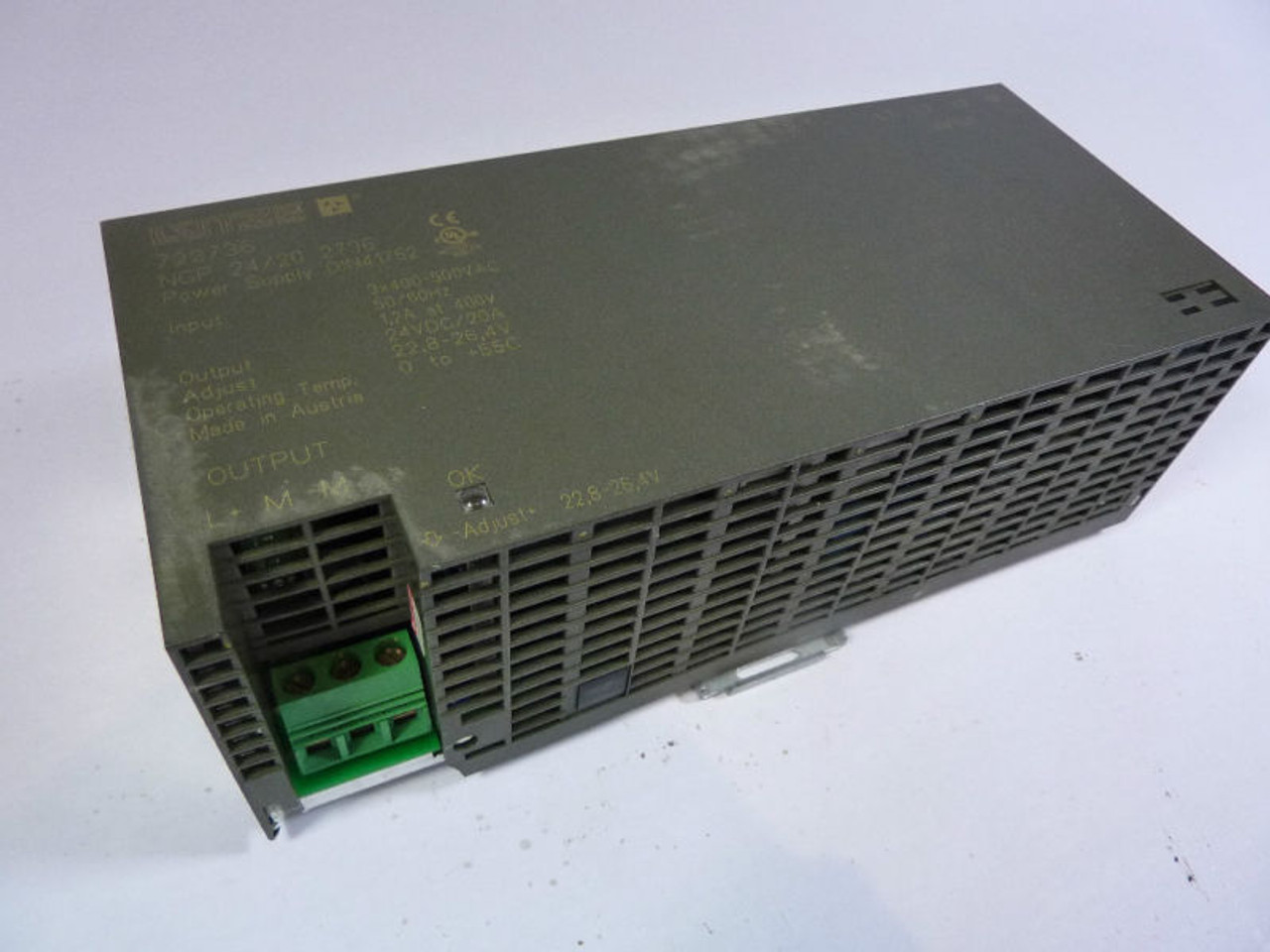 Lutze 722736 Power Supply 20 Amp 24VDC USED