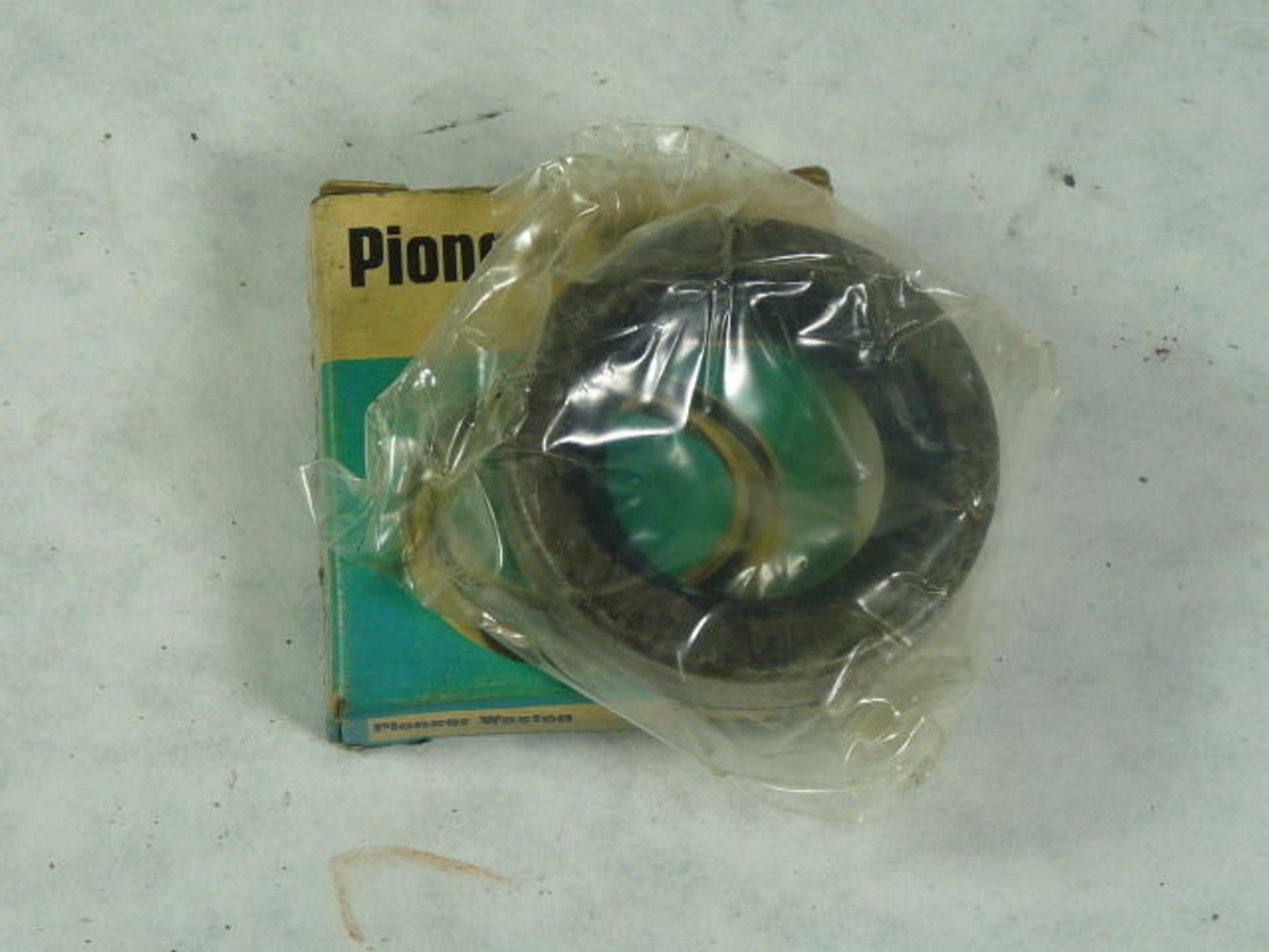 Pioneer Weston WR-573 Oil Seal 1.102x1.85x0.315" ! NEW !