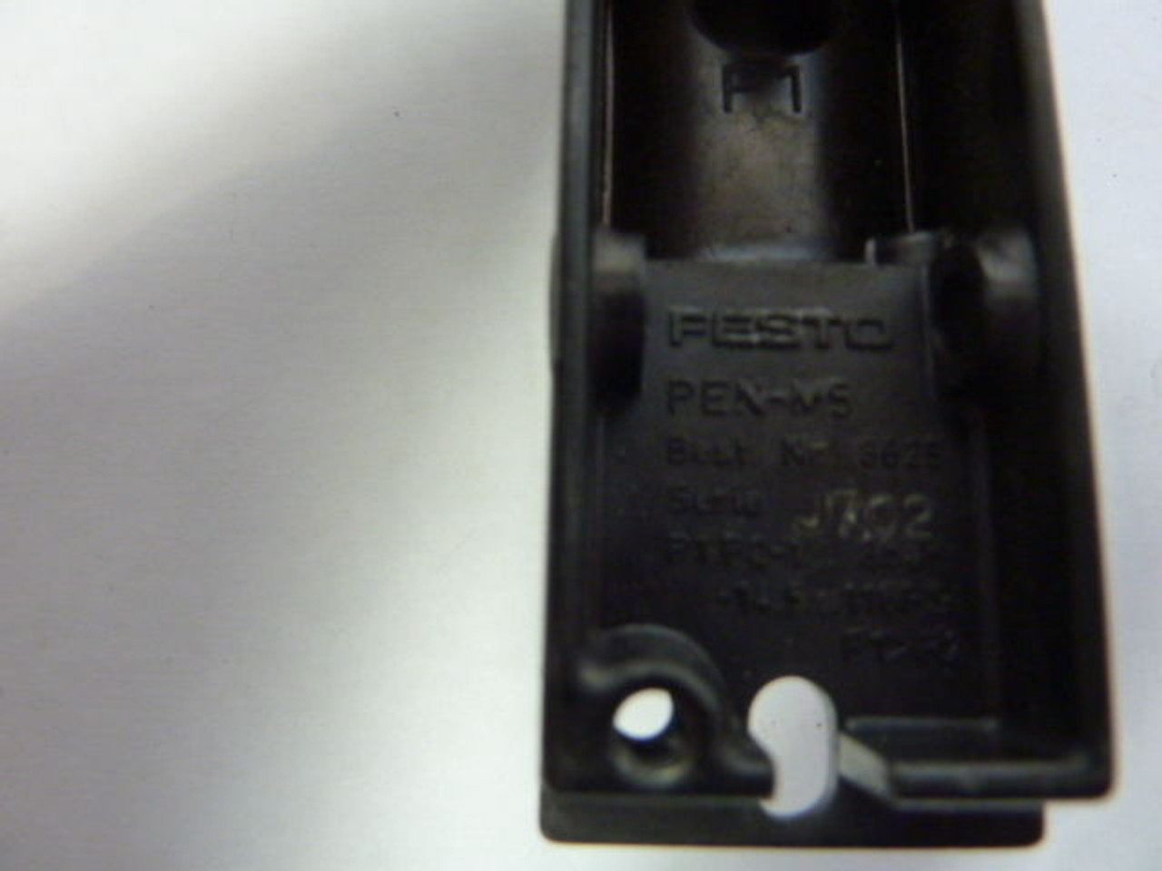 Festo PEN-M5 Pressure Switch 1-8BAR 12-30VDC USED