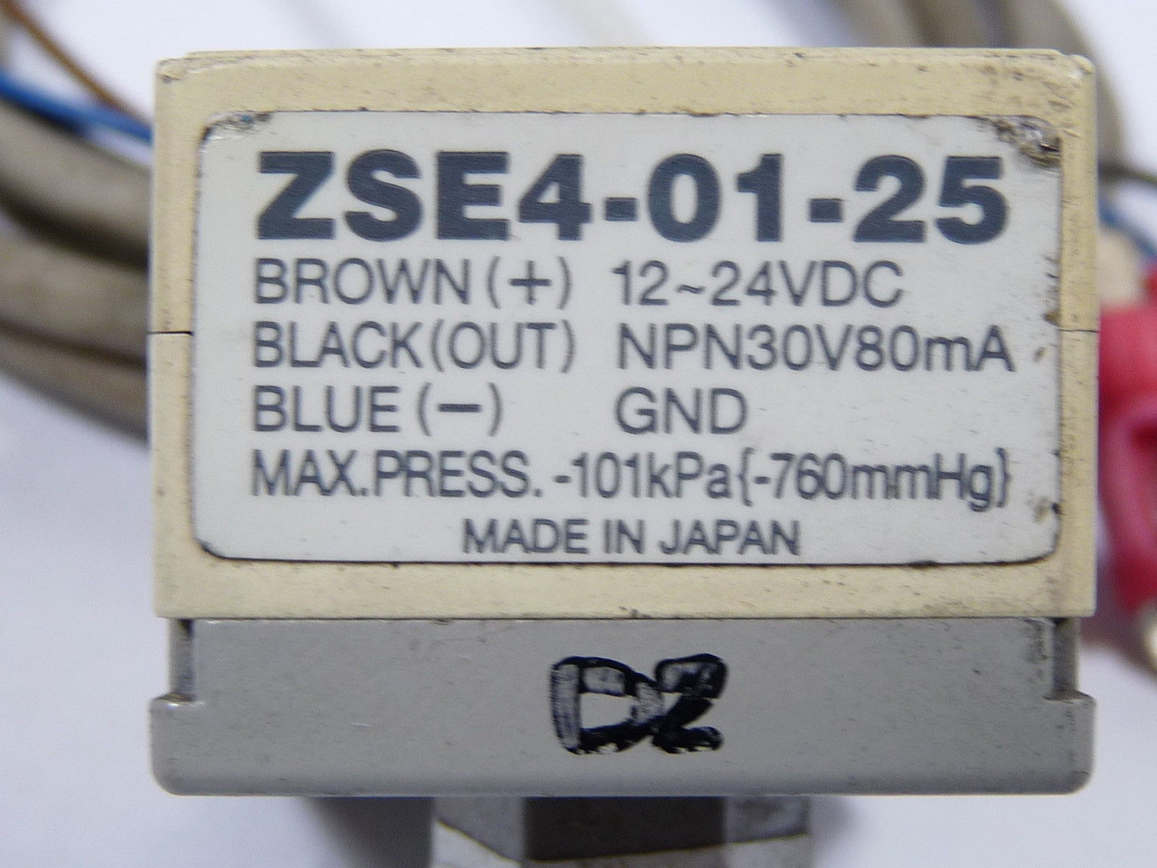 SMC ZSE4-01-25 Pressure Switch 12-24VDC w/ Sensor Gauge Display USED