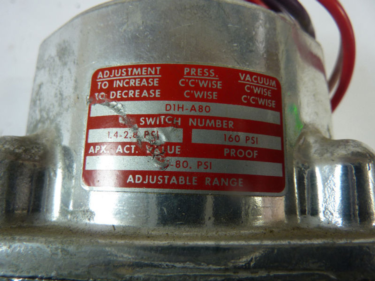 Barksdale D1H-A80 Pressure Switch 160 PSI USED