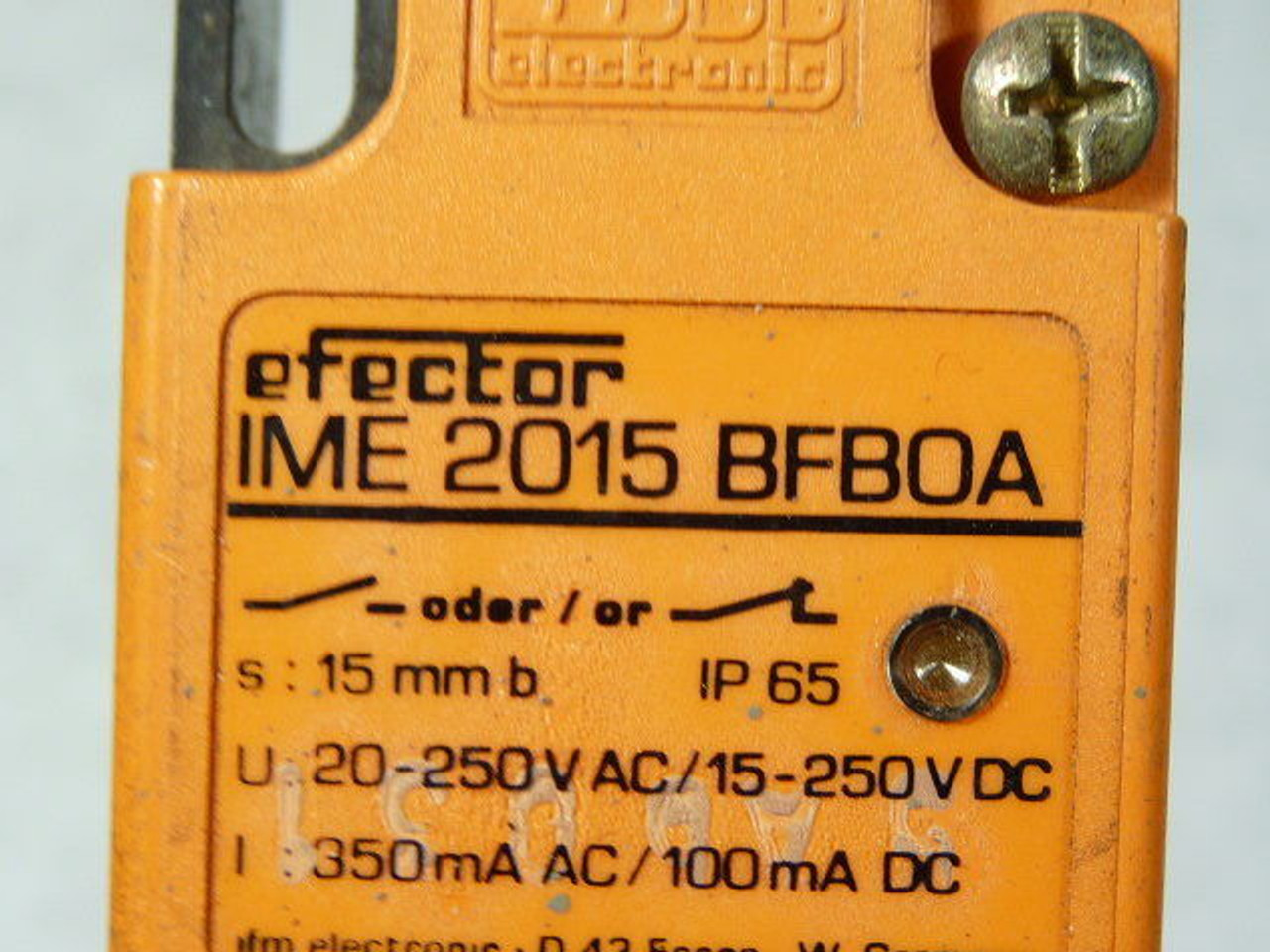 Efector IME2015BFBOA IM0011 Proximity Switch 15mm 250VAC USED