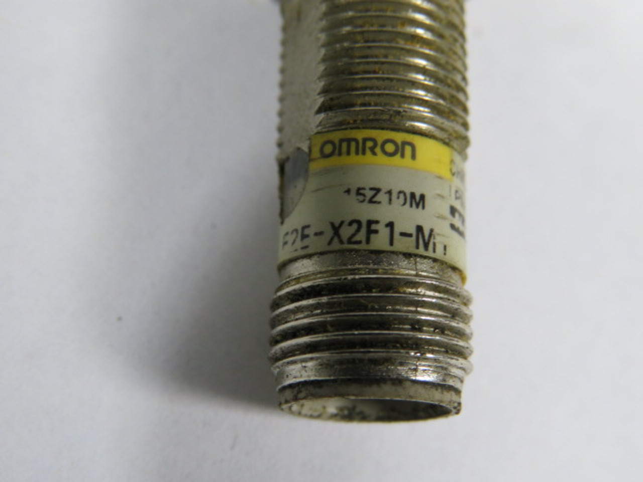 Omron E2E-X2F1-M1 Inductive Proximity Sensor 2mm Range 12-24 VDC USED