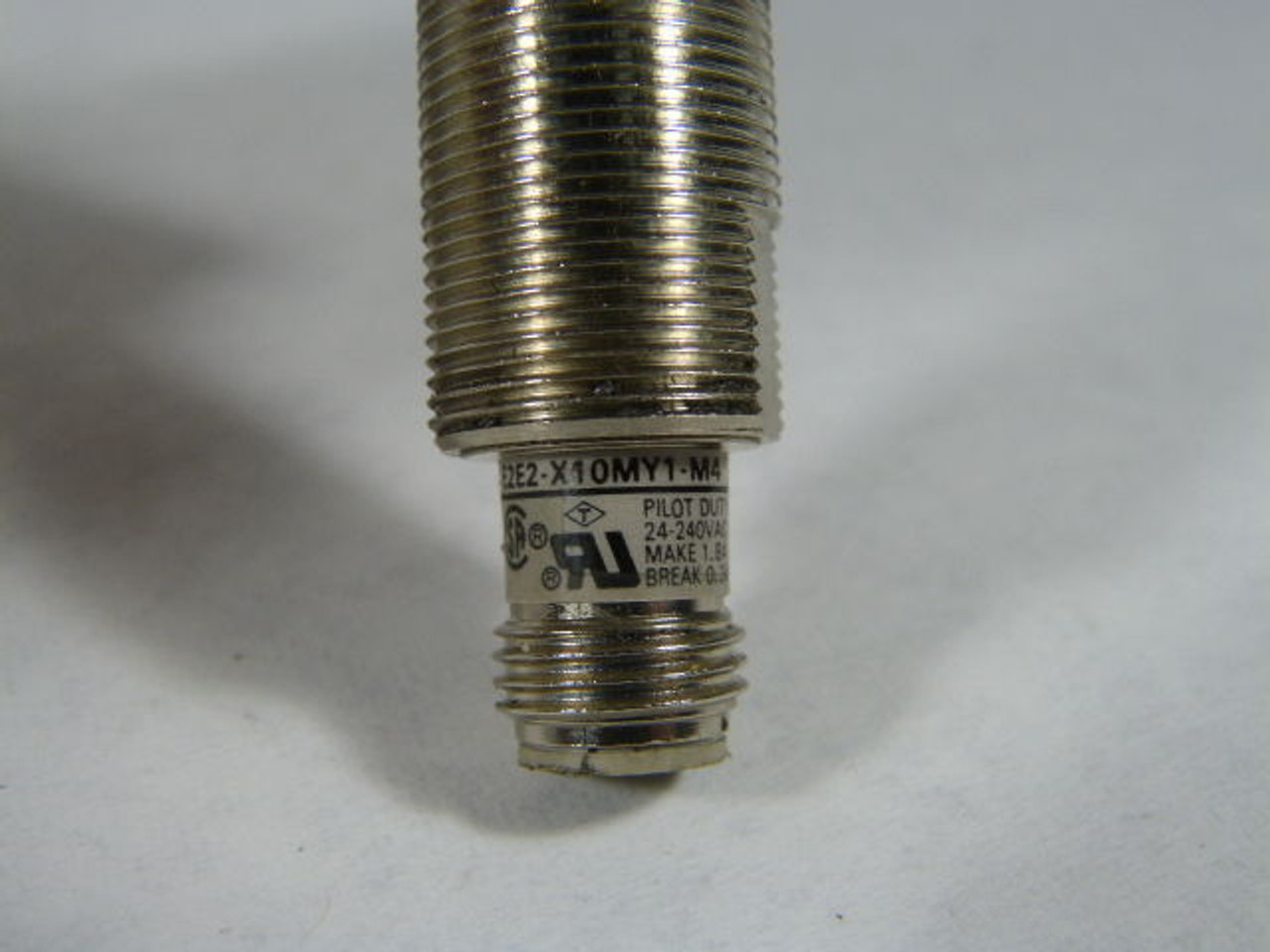 Omron E2E2-X10MY1-M4 Proximity Switch M18 2-Wire NO 10mm Range USED