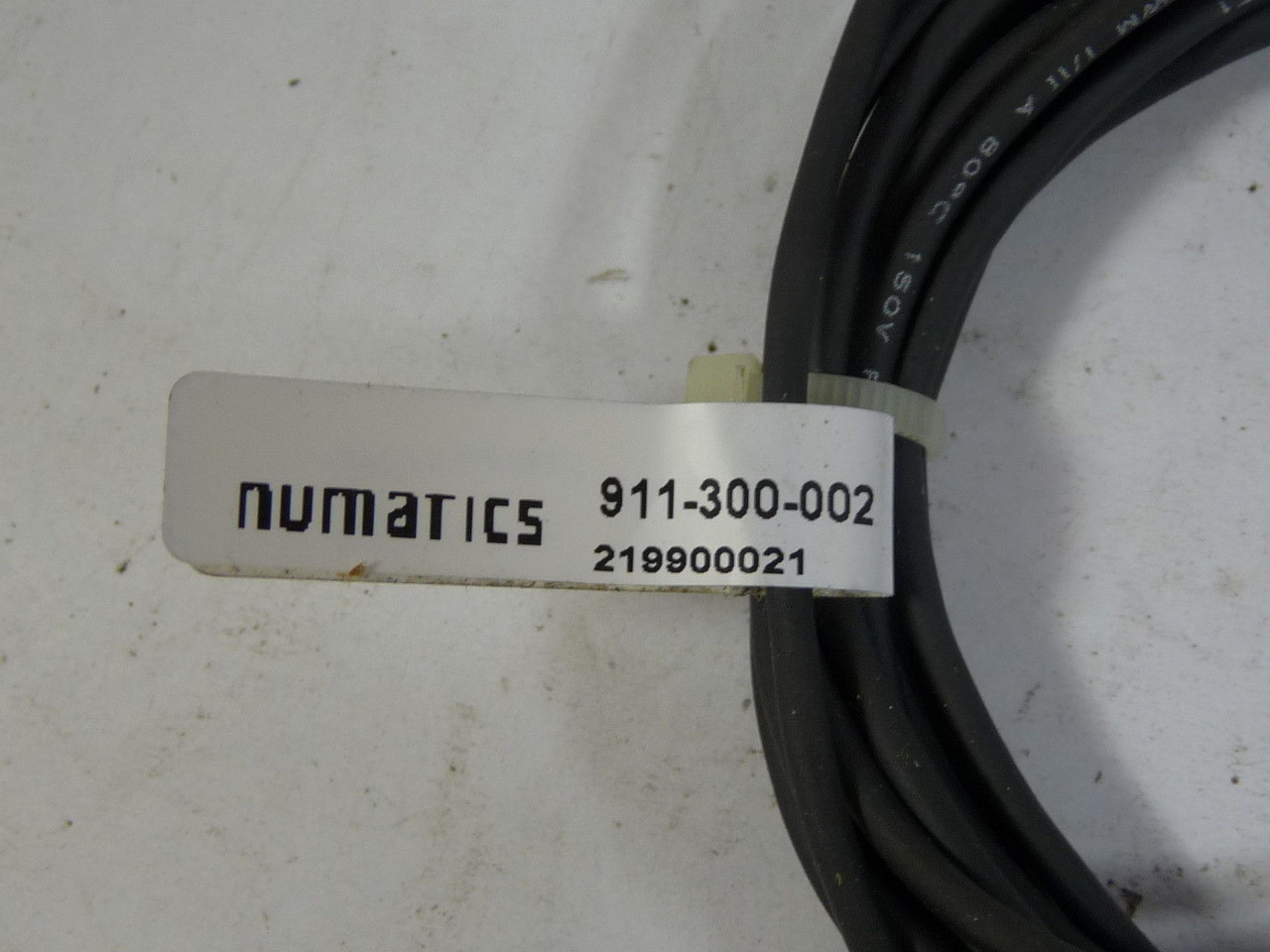 Numatics 911-300-002 Proximity Sensor USED