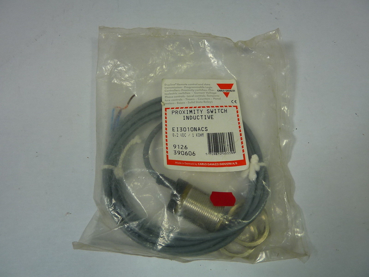 Carlo Gavazzi EI3010NACS Proximity Switch ! NWB !