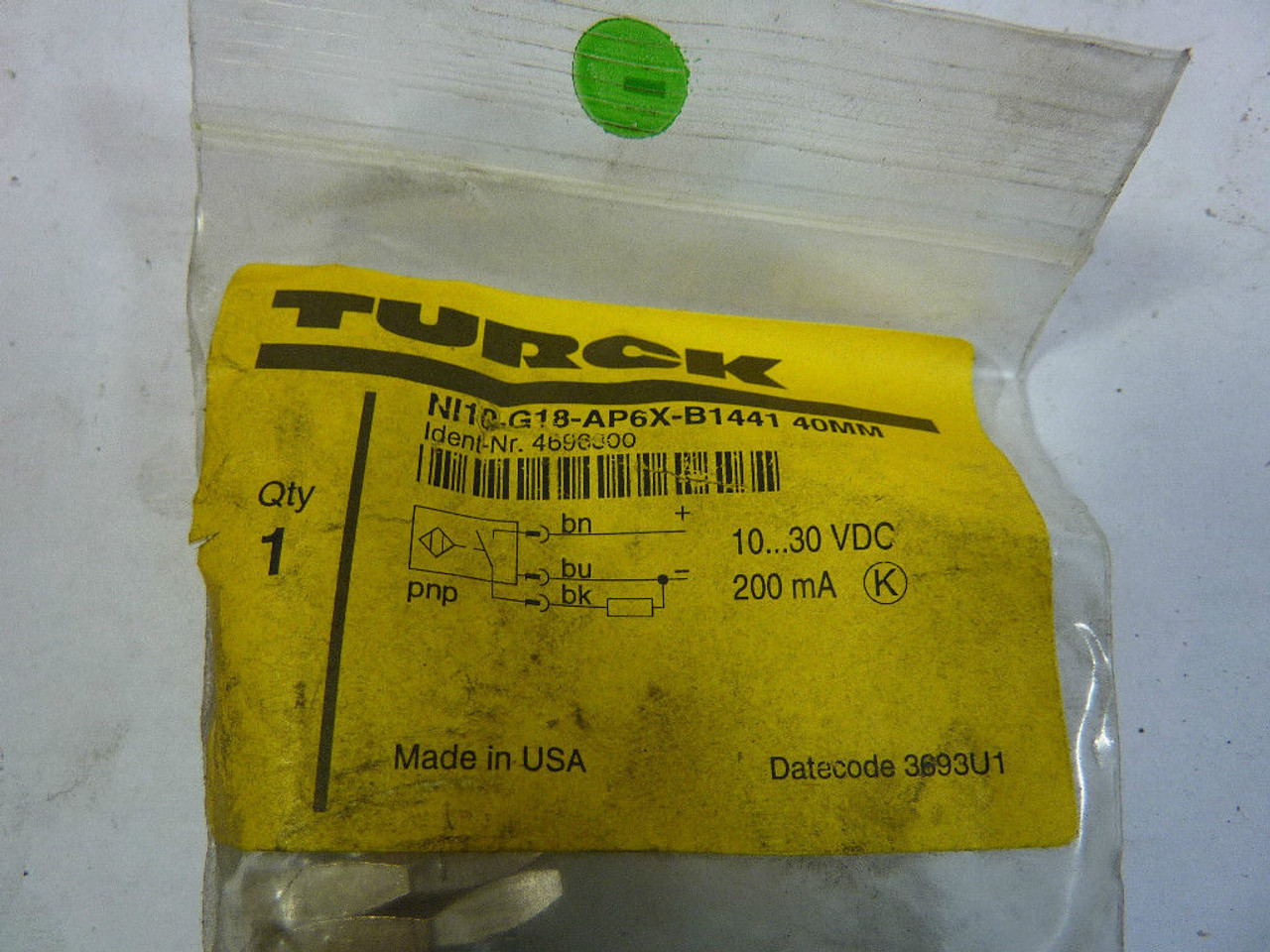 Turck NI10-G18-AP6X-B1441 Proximity Switch ! NEW !