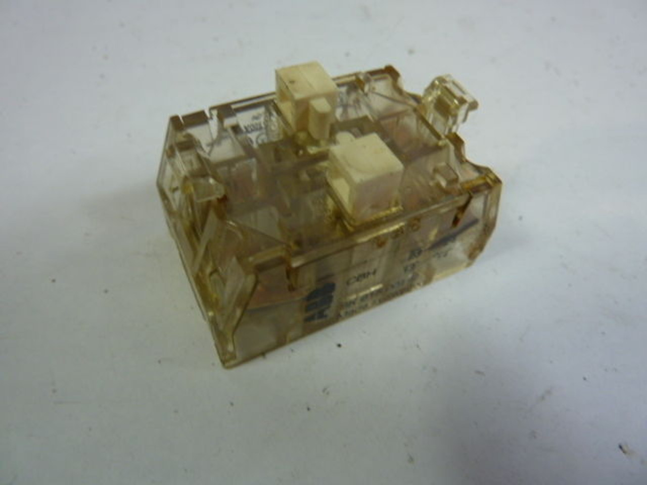 ABB SK615001-D Auxiliary Contact USED