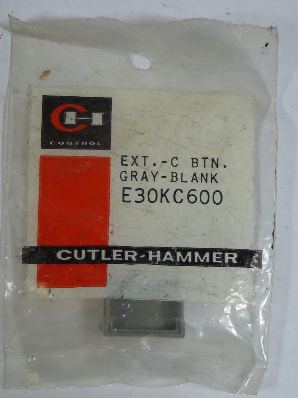Cutler-Hammer E30KC600 Pushbutton Gray Blank ! NEW !