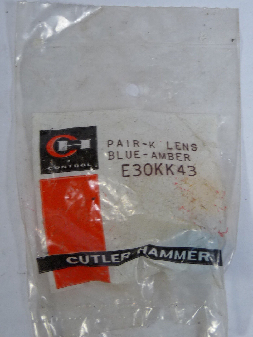 Cutler-Hammer E30KK43 Oil Tight Pushbutton ! NEW !