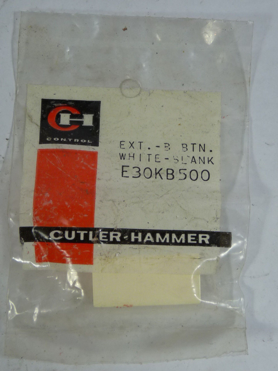 Cutler-Hammer E30KB500 Pushbutton Extended White Blank ! NEW !