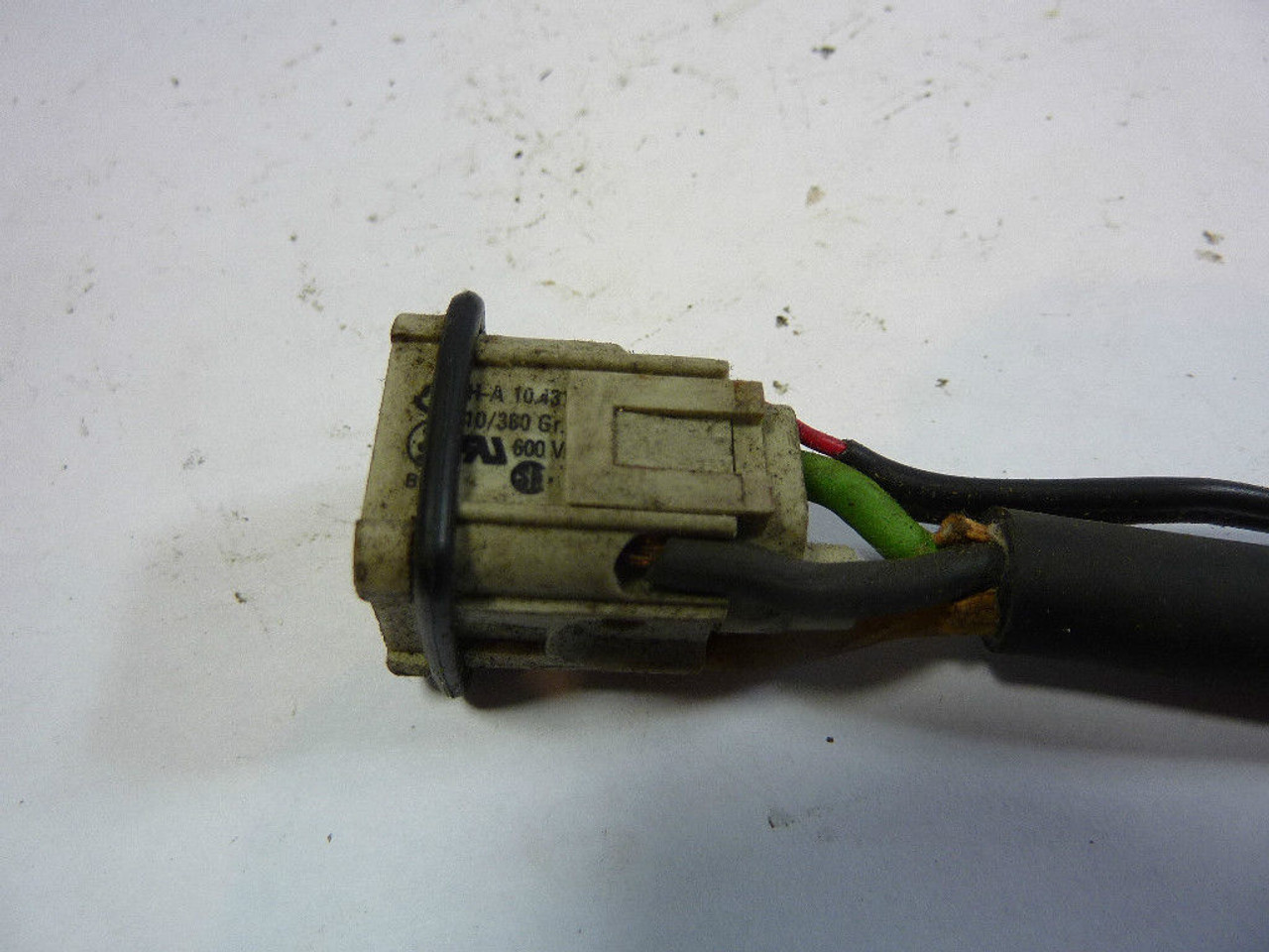 Contact H-A10.4310 Connector Receptacle USED