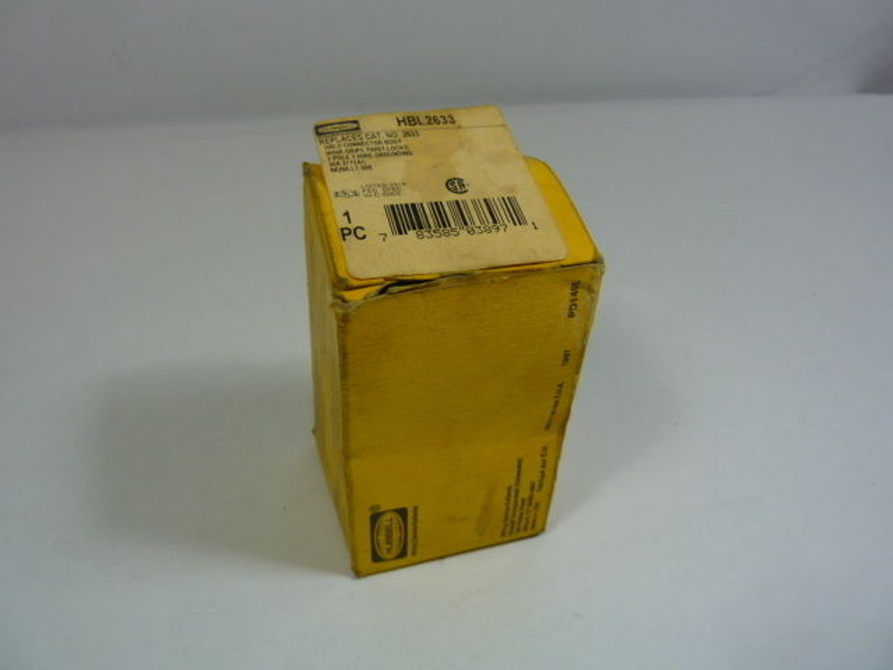 Hubbell HBL2633 Receptacle 30A 2P 277VAC ! NEW !