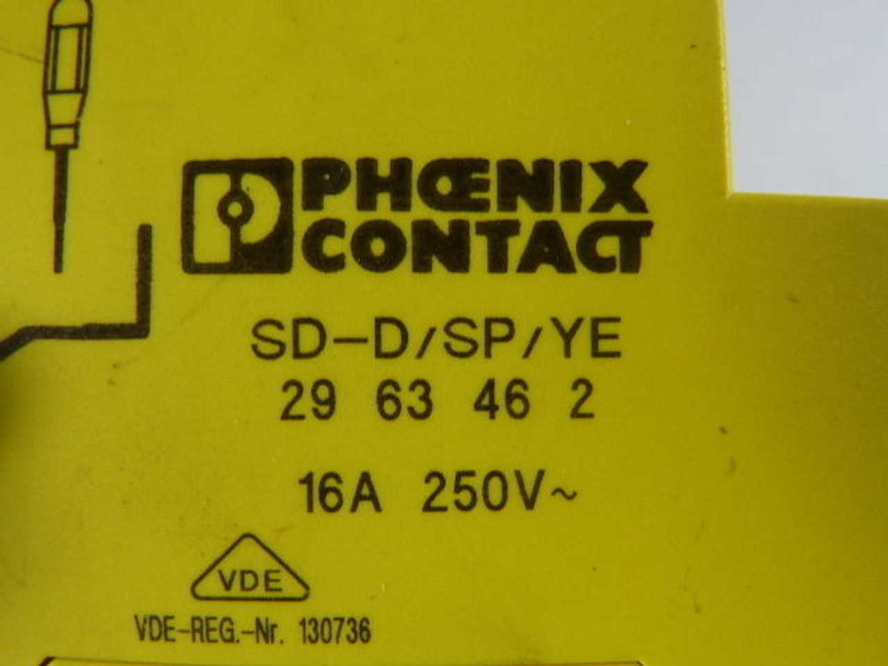 Phoenix Contact SD-D/SP/YE 2963462 Control Cabinet Socket 16A 250V USED