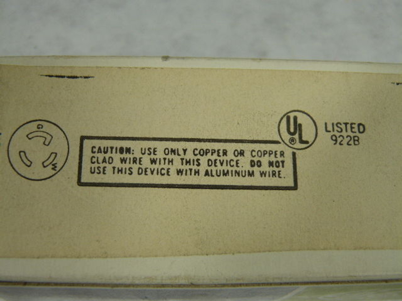 GE 4-2310 2P 3W Single Locking Receptacle Black 200amp 125V ! NEW !