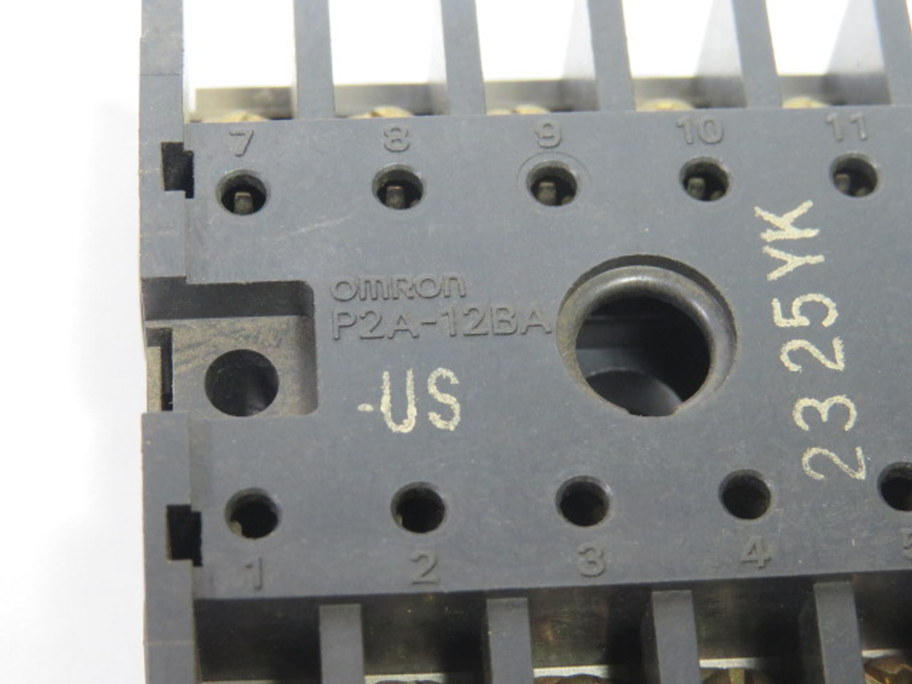 Omron P2A-12BA S3S Socket USED