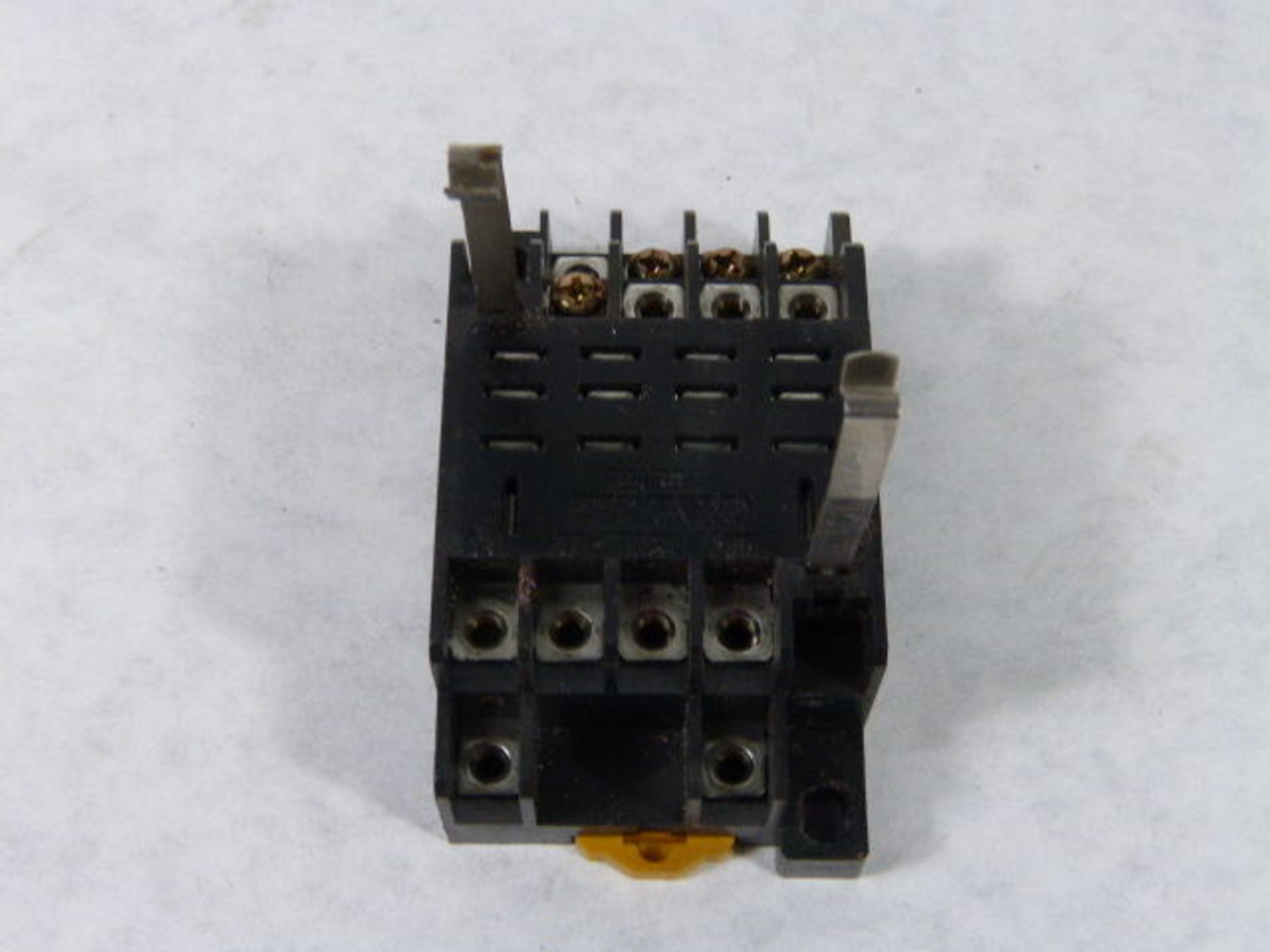 Omron PTF14A Relay Socket 14-pin USED