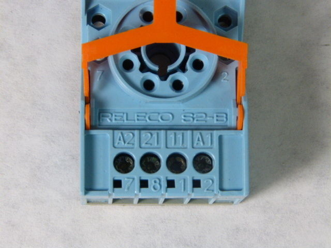 Releco S2-B Relay Socket 8-Pin USED