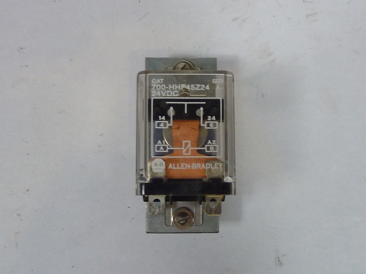 Allen-Bradley 700-HHF45Z24 Relay 24VDC 30A USED